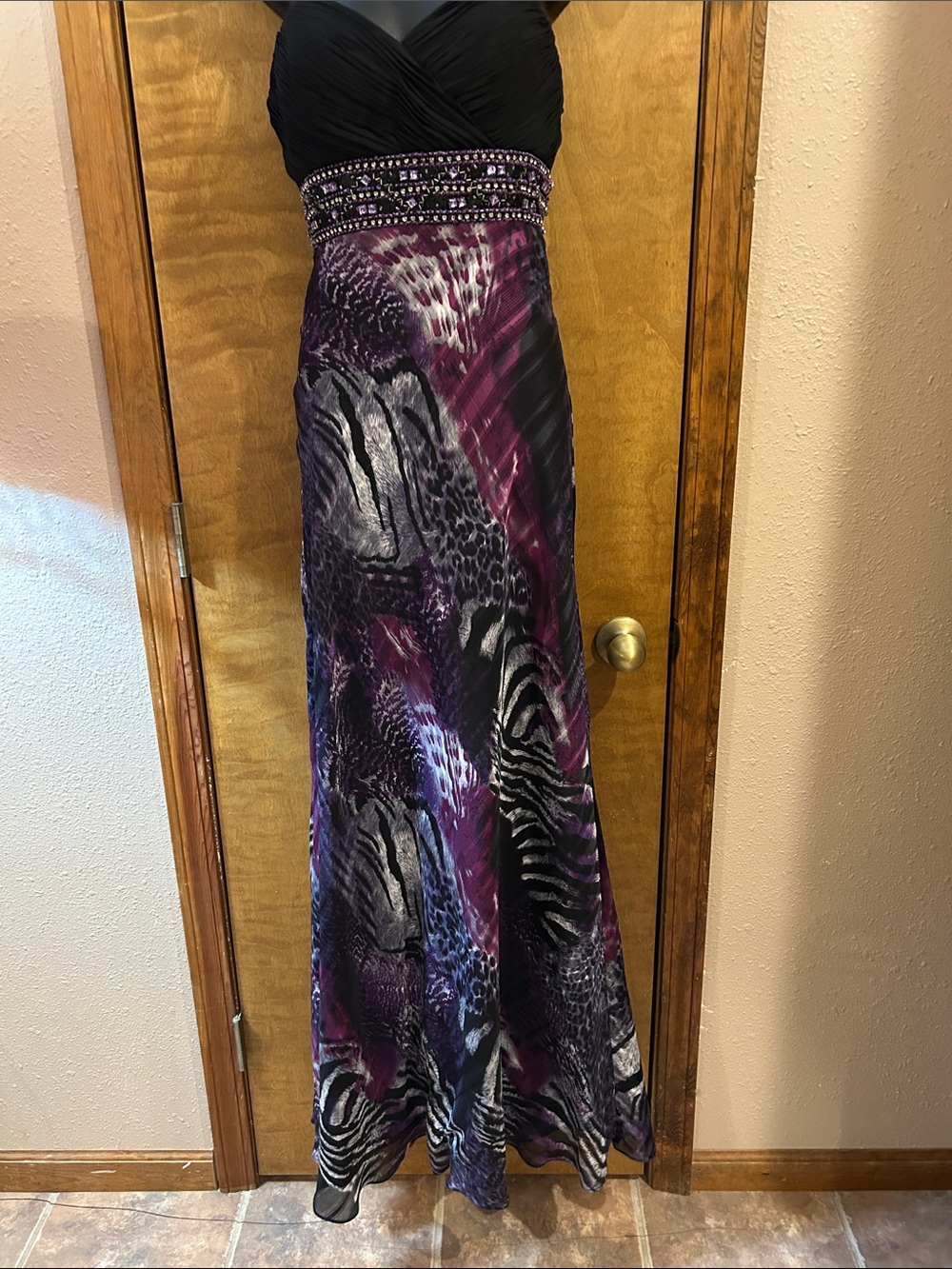 May Queen Black and Purple Strapless Beaded Waist Gown NWOT